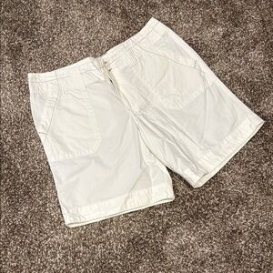 Like New Eddie Bauer White Casual Shorts